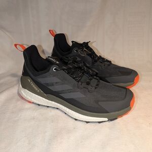 Adidas Terrex Black and Orange Athletic Shoes NWOT